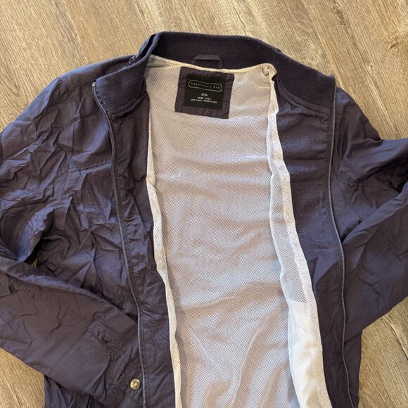 Twentyone Men Brand Light-Weight Jacket - Picture 2 of 3